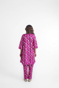 Sunheri Kurta Set In Pink